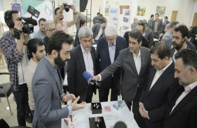 Veep Tours PTP Exhibition of Knowledge-Based Companies’ Products